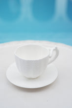 Charger l'image dans la galerie, Salungo cup and saucer