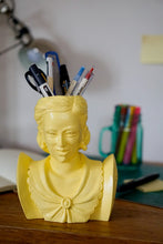 Charger l'image dans la galerie, Filipiniana pot in light yellow