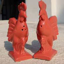 Load image into Gallery viewer, Rooster shakers