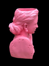 Charger l'image dans la galerie, Filipiniana pot in pink
