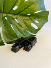 Load image into Gallery viewer, Jeepney colored Shakers