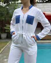 Charger l'image dans la galerie, New normal Jumpsuit in white