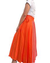 Charger l'image dans la galerie, Orange wrap skirt