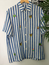 Load image into Gallery viewer, Matamis polo in stripe blue