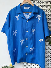 Load image into Gallery viewer, Coconut polo royal blue with camp collar