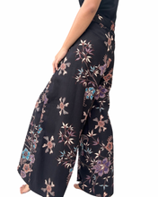 Load image into Gallery viewer, Bulaklak 3 wrapped around pants free size