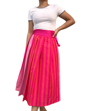 Charger l'image dans la galerie, Pink wrap skirt 02