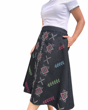 Load image into Gallery viewer, South cotabato skirt Size S