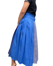 Load image into Gallery viewer, Blue wrap skirt 01
