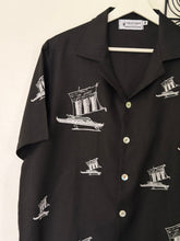 Charger l'image dans la galerie, Vinta polo black camp collar