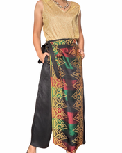 Charger l&#39;image dans la galerie, Inaul Garterized wrap pants