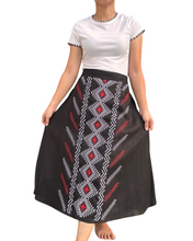Charger l'image dans la galerie, South cotabato skirt Size XL