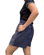 Load image into Gallery viewer, Yakan shorts Garterized wrap shorts