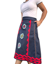 Load image into Gallery viewer, Tinubkan skirt Size S
