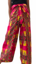 Load image into Gallery viewer, Pink batik wrapped around pants free size