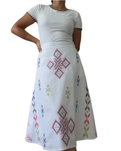Charger l'image dans la galerie, South cotabato skirt Size M