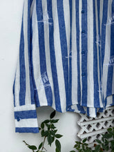 Charger l'image dans la galerie, Vinta stripe blue long sleeves polo