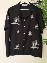 Charger l'image dans la galerie, Vinta polo black camp collar