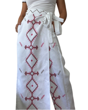 Charger l'image dans la galerie, T’boli Garterized wrap pants white 01