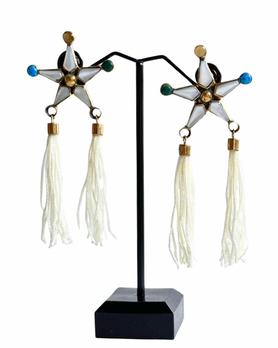 Parol earrings with white tassel