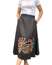 Charger l'image dans la galerie, Peacock skirt black Size L