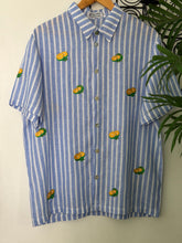 Charger l'image dans la galerie, Calamansi blue stripe polo 01