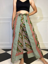 Load image into Gallery viewer, Batik pants L