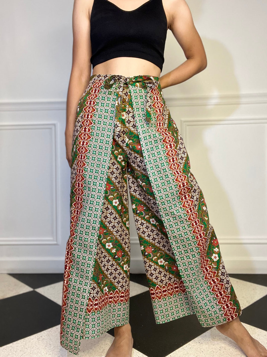 Batik pants L