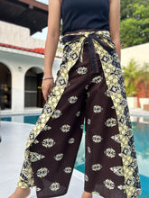 Load image into Gallery viewer, Keli wrapped around pants XS-M