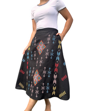 Charger l'image dans la galerie, South cotabato skirt Size M