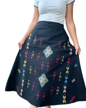 Charger l'image dans la galerie, South cotabato black denim skirt Size XL