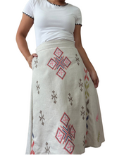 Charger l'image dans la galerie, South cotabato skirt Size S oat