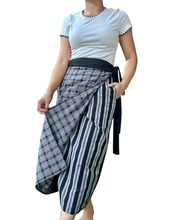 Charger l'image dans la galerie, Bea wrap skirt