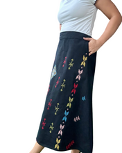 Charger l'image dans la galerie, South cotabato black denim skirt Size XL