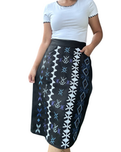 Load image into Gallery viewer, South cotabato skirt Size S