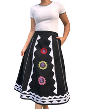 Load image into Gallery viewer, Tinubkan skirt Size S