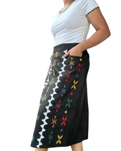 Load image into Gallery viewer, South cotabato black linen skirt Size L