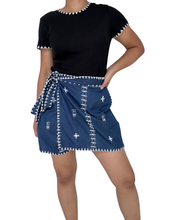 Charger l'image dans la galerie, Abra Garterized wrap shorts