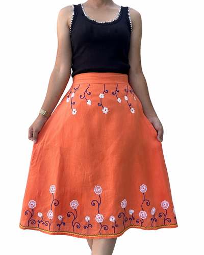 Tinubkan skirt in orange