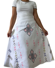 Charger l'image dans la galerie, South cotabato skirt Size L