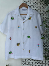 Load image into Gallery viewer, Matamis polo in white camp collar