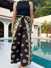 Load image into Gallery viewer, Keli wrapped around pants XS-M