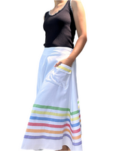 Load image into Gallery viewer, Makulay skirt white