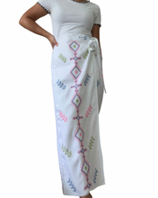 Load image into Gallery viewer, T’boli Garterized wrap pants white 02