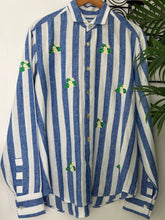 Charger l'image dans la galerie, Sampaguita stripe blue long sleeves polo