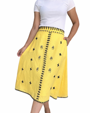Load image into Gallery viewer, Tweetums skirt in yellow