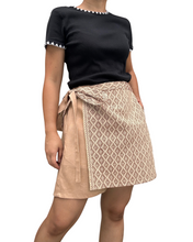 Load image into Gallery viewer, Yakan shorts Garterized wrap shorts 01