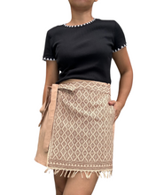 Load image into Gallery viewer, Yakan shorts Garterized wrap shorts 03