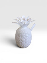 Load image into Gallery viewer, Pineapple containers with spoon