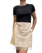 Load image into Gallery viewer, Yakan shorts Garterized wrap shorts 02